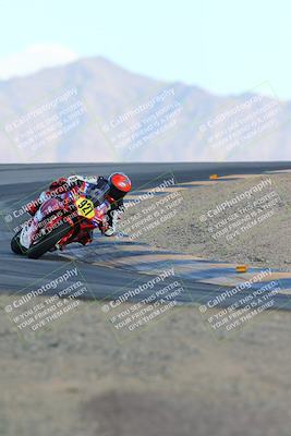 media/Nov-16-2024-CVMA (Sat) [[0e4bb1f32f]]/Race 11-Amateur Supersport Open/